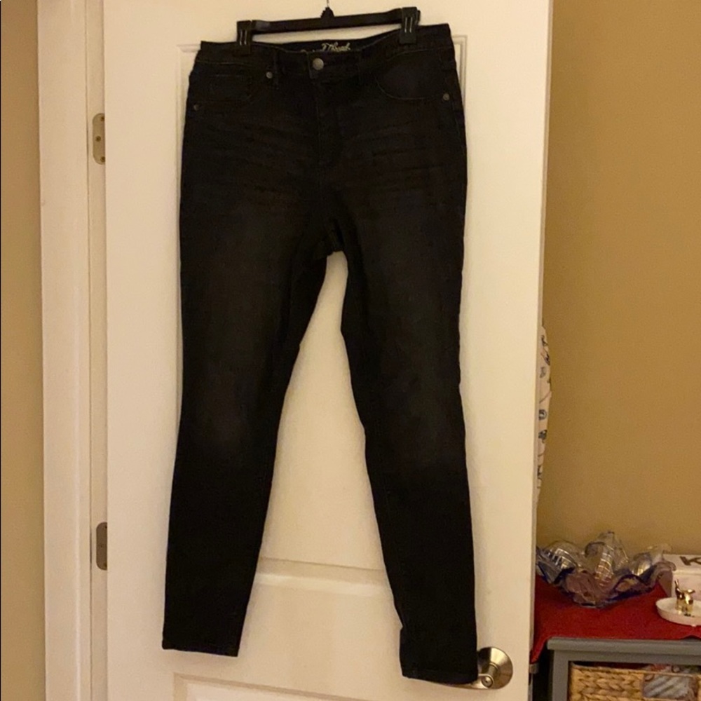 Universal Thread Dark Gray Stretch Skinny Jeans